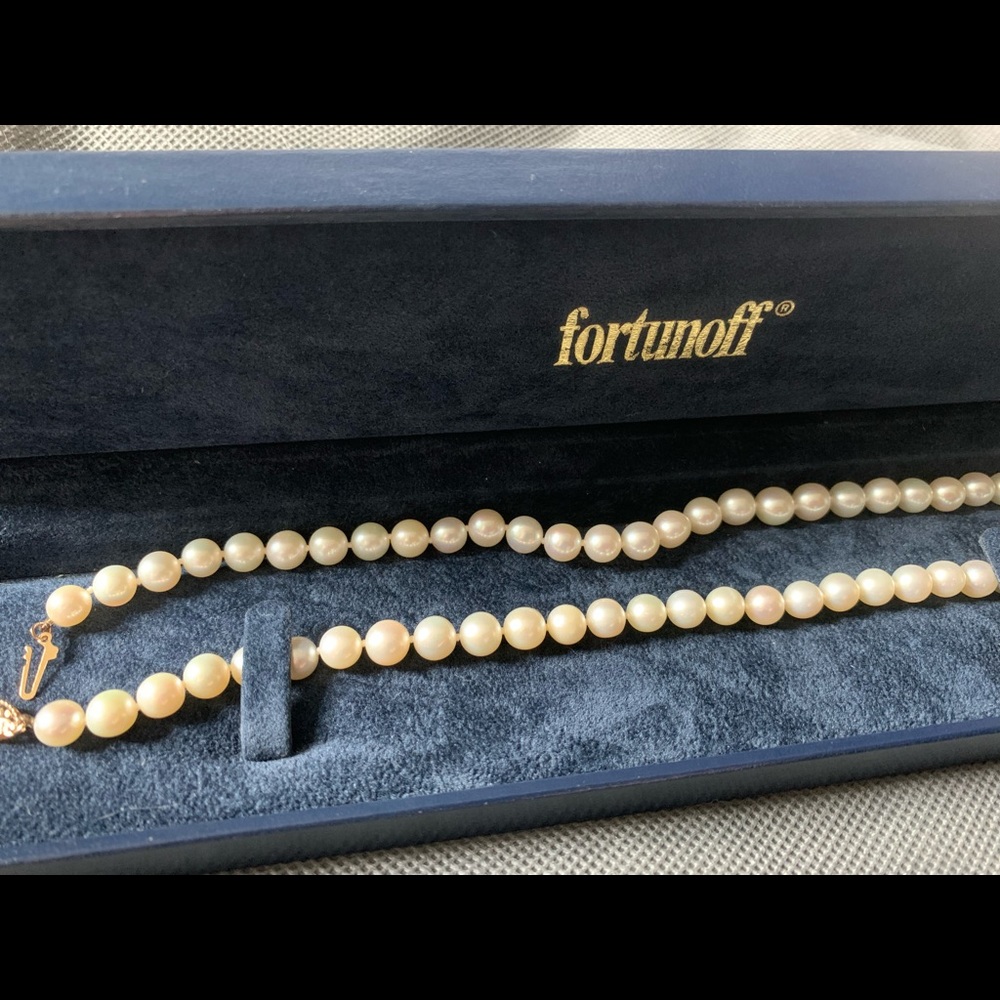 Fortunoff genuine pearl necklace